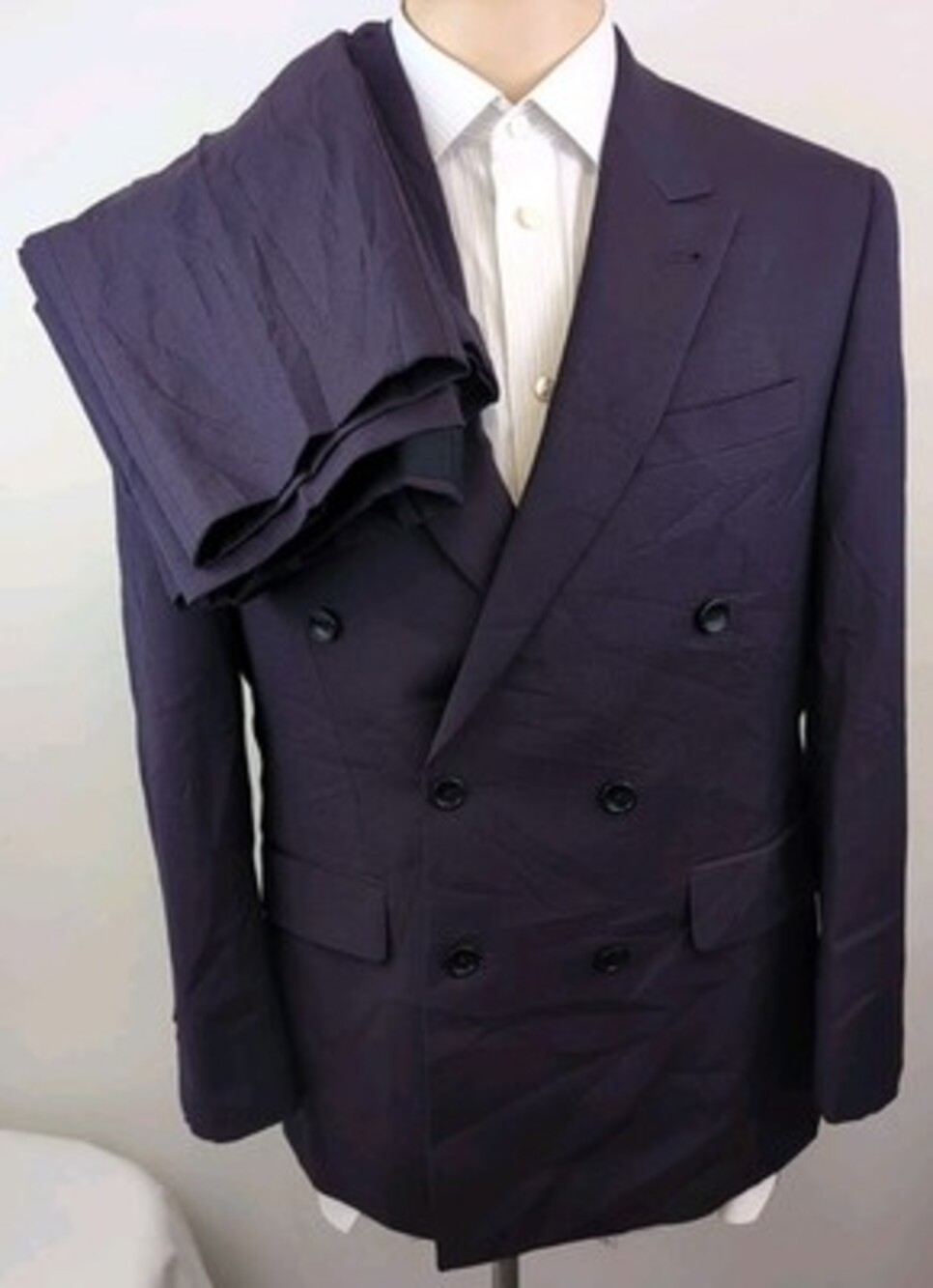 Joseph Abboud Joe Men Double Breasted Peak Lapel 2Piece Eggplant Suit 38S W34X26